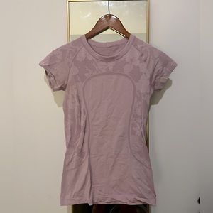 Lavender Lululemon Swiftly Tech Short-Sleeve Top